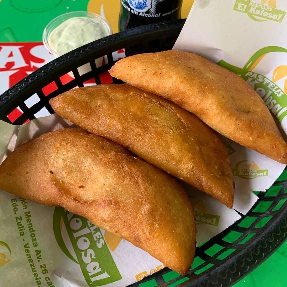 Pasteles El Kolosal